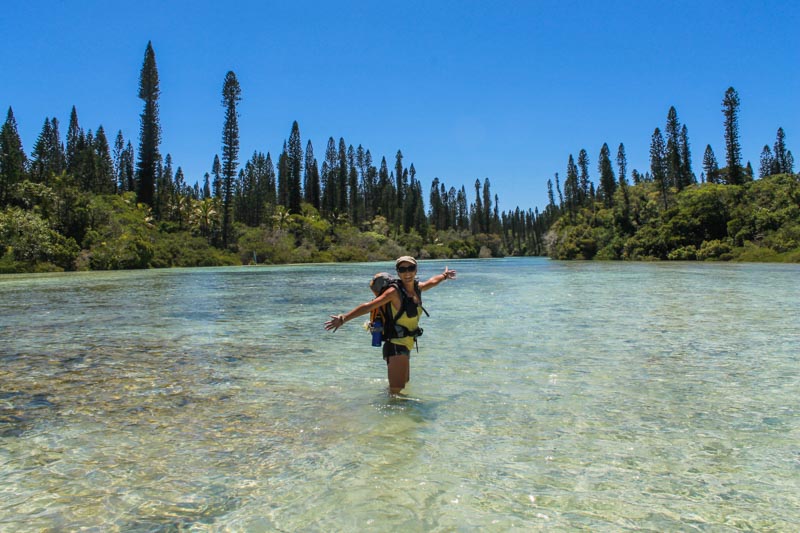 12-Moni crossing the riviére de sable d'Oro