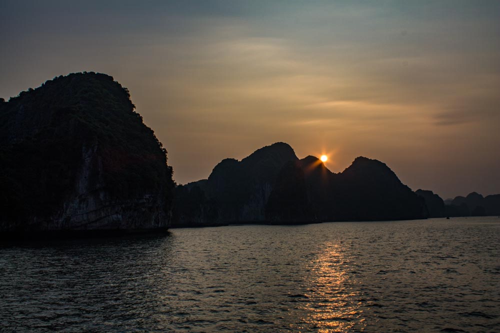 Sunset Lan Ha Bay