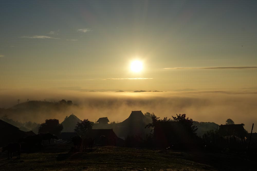 Day 3 trek - Sunrise over the Gallic village