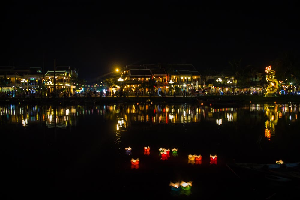 Day 2 - An Hoi peninsula by night