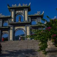 Day 4 - Linh Ung Pagoda 2