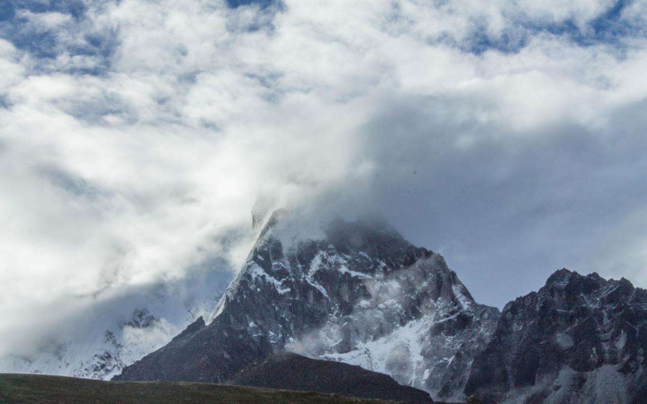 Day 6 Ama Dablam peak