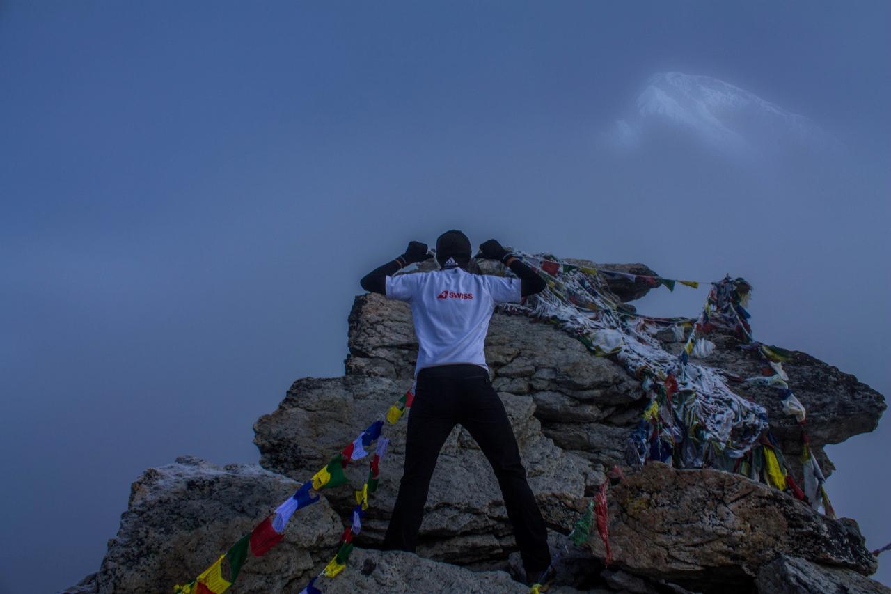 Day 9-1 Alex on top of Kala Pathar