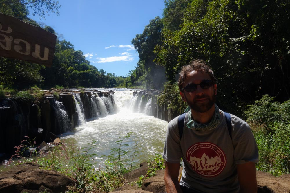 Tad Phasouam waterfall