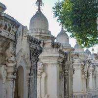 Kuthodaw Pagoda