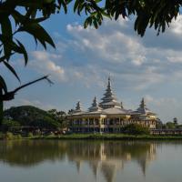 Temple beside Kyauk kalap monastery