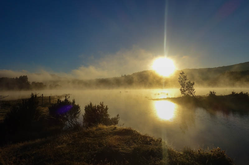 Sunrise by lake Gardiner