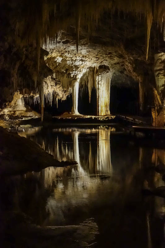 Lake Cave 