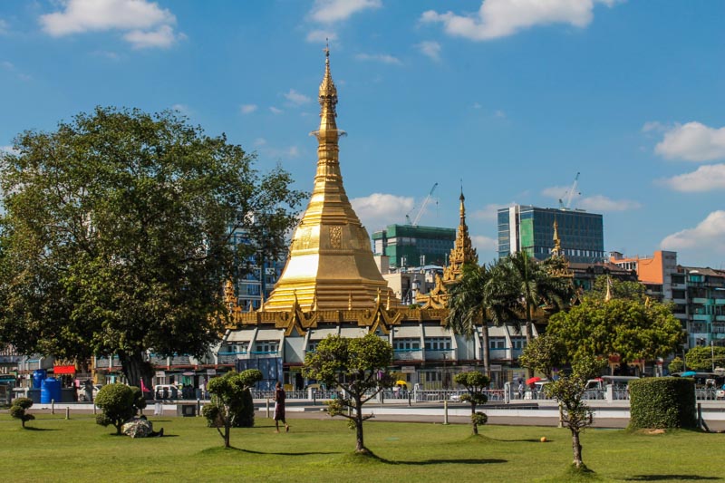 Sule Pagoda