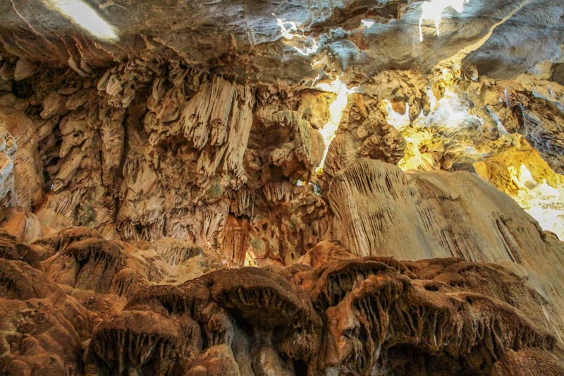 Inside Yathaypyan cave