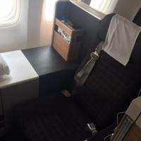 Business class seat on SWISS B777