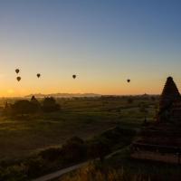 Sunrise over Bagan 3